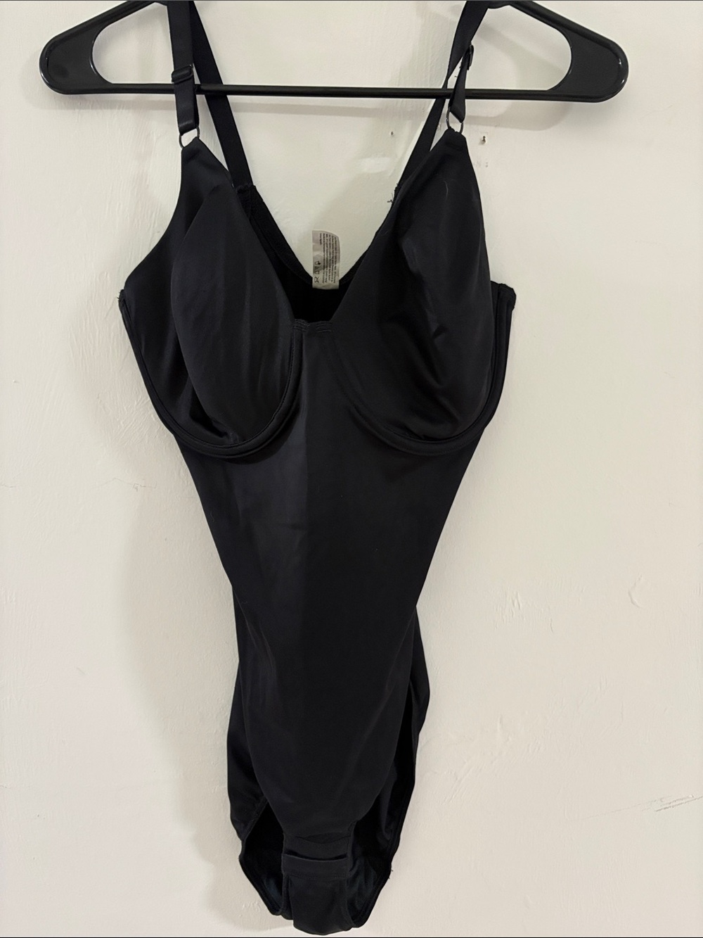 Inspirations by Maidenform Black Underwire Shaping Bodysuit 38d